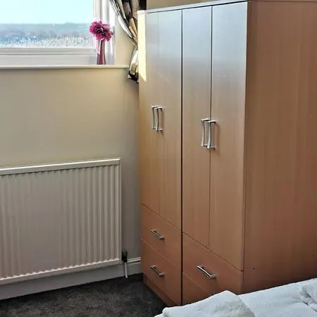 Cricketers View Apartment Scarborough